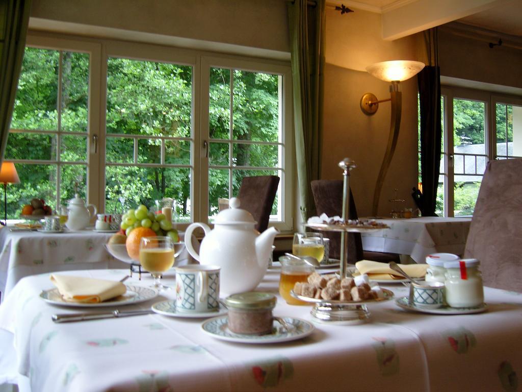 Hotel Les Ardillieres Du Pont D'Oye Habay-la-Neuve ภายนอก รูปภาพ