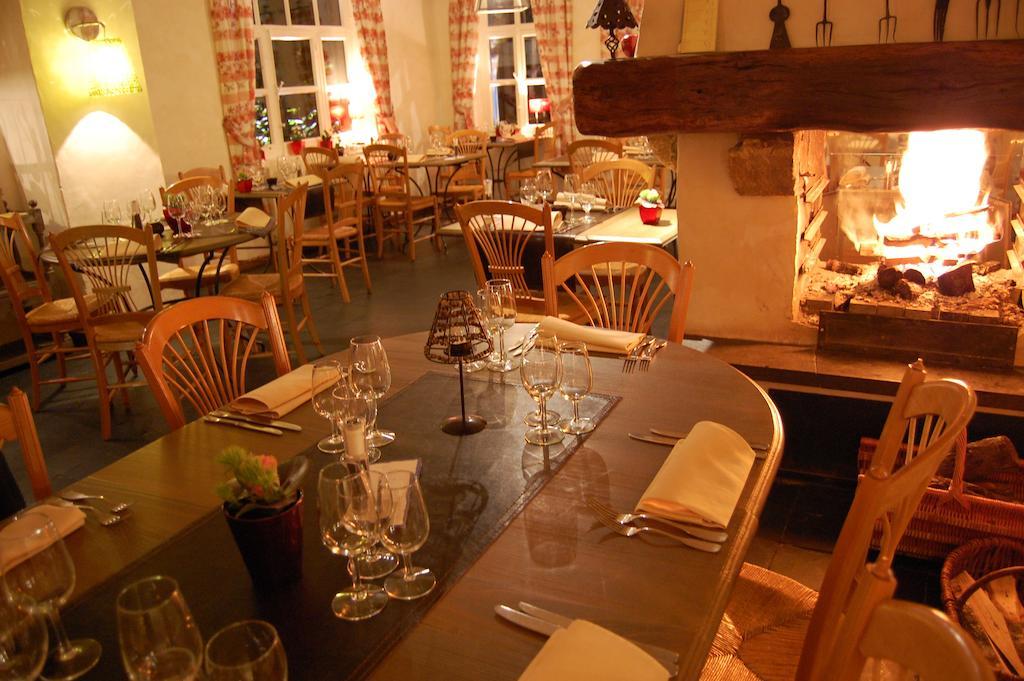 Hotel Les Ardillieres Du Pont D'Oye Habay-la-Neuve ภายนอก รูปภาพ